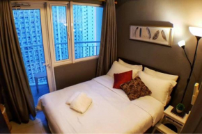 HOMEY MAKATI CONDO UNIT with NETFLIX